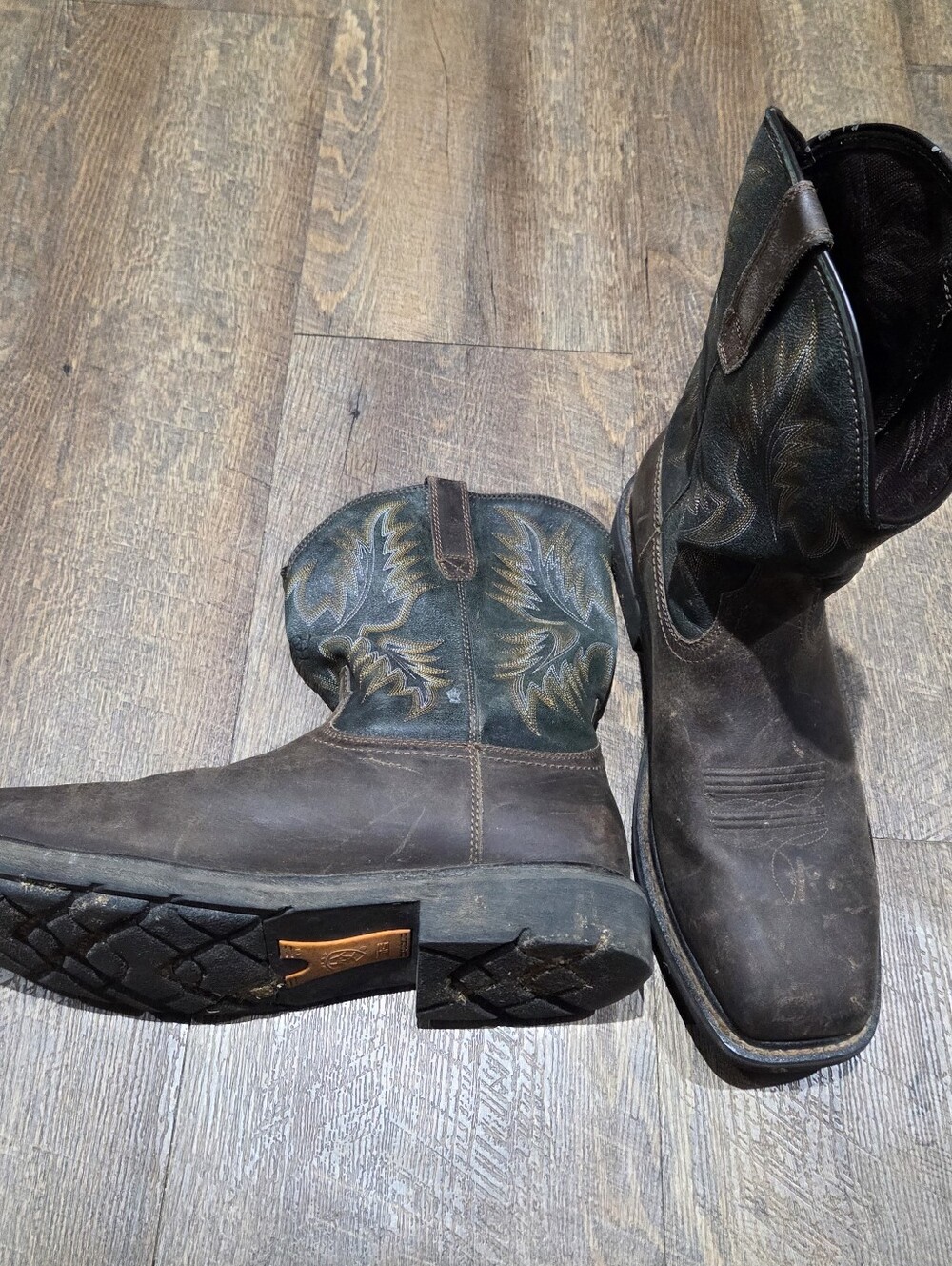 Ariat Brown Leather Cowboy Boots with Blue Embroidered Shaft